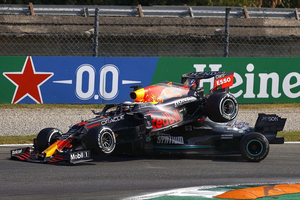 Red Bull Racing świadomy winy Verstappena