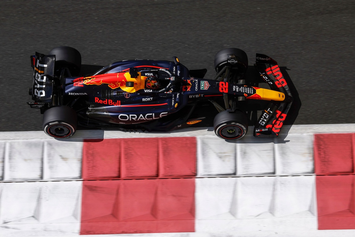 yuki-tsunoda-red-bull-racing-r