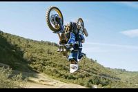 Mira el primer salto mortal logrado con una Yamaha Tener&eacute; 700