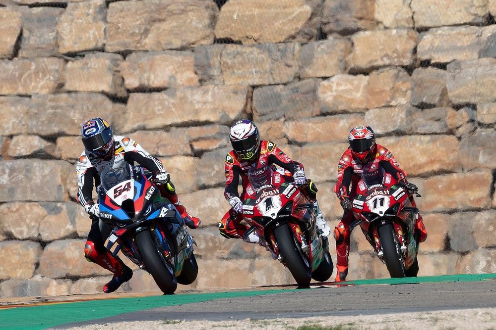 Toprak Razgatlioglu, BMW Motorrad WorldSBK Team, Alvaro Bautista, Aruba.It Racing - Ducati, Nicolo Bulega, Aruba.It Racing  Ducati