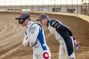 ¿Puede un piloto de F1 manejar un stock car? Red Bull pone a prueba a sus pilotos