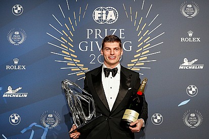 "Fahrer des Tages" 2019: Max Verstappen krönt sich zum Publikumsliebling