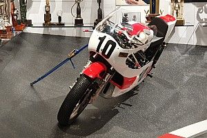 Galería: la sala de trofeos de Giacomo Agostini, historia pura