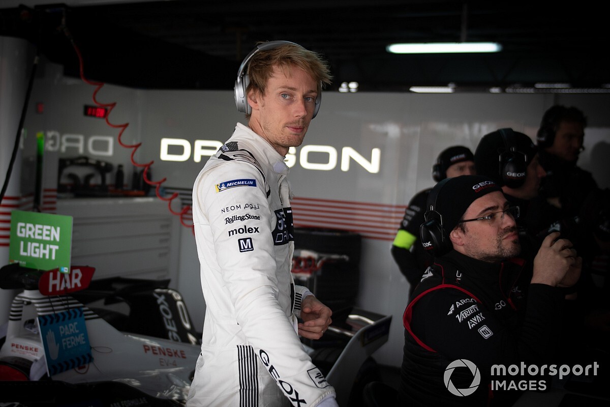 Brendon Hartley mindössze 5 verseny után elhagyja a Formula E-t
