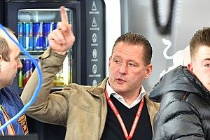 Jos Verstappen torna in pista per la 24h di Dubai