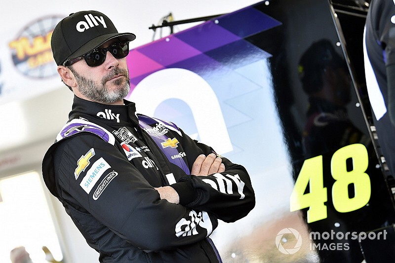 Jimmie Johnson: "It would be insane" to win at Fontana