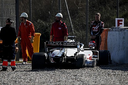 Haas нашла новую причину аварии Магнуссена