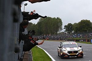 Brands Hatch BTCC: Title hopeful Cammish wins thriller