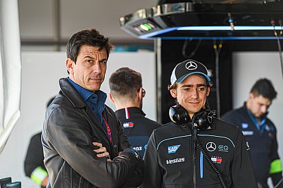 Wolff szerint a Formula E Mario Kart, csak igazi versenyzőkkel