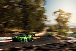 Bathurst 12 Hour: Bentley still leads into final quarter 