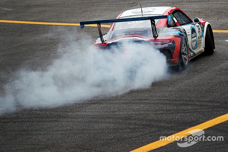 Carrera Cup Italia, Iaquinta re nel "campionato più bello" sogna anche la Supercup