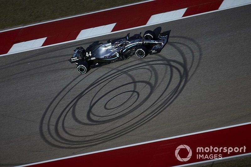 Sponsor Ferrari przeszedł do Mercedesa
