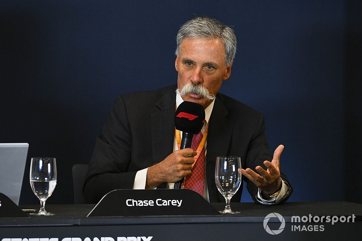 Carey: "La F1 2020 sarà di 15-18 gare, ora lavoriamo su altro"