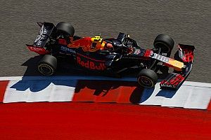 FIA усложнила прохождение 8-го поворота в Остине