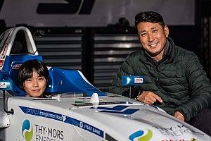 Győzelemmel debütált az ex-F1-es versenyző 14 éves lánya az F4-ben