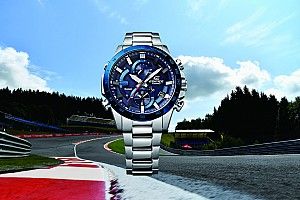 A closer look: Casio's Edifice EQB900