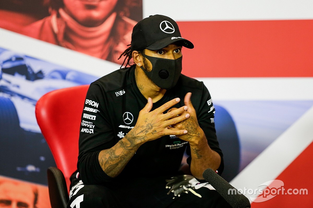 Hamilton akár hetedik bajnoki címéről is lemondana, ha az segítene a rasszizmus elleni harcban