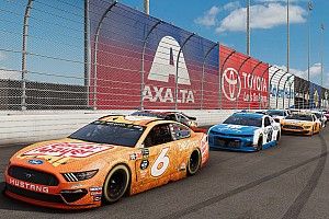 Победителями виртуальных гонок NASCAR стали геймеры «ЭтоТвойБроЧейз6» и «вотЭТОотбросы»