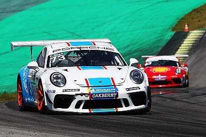 Enzo Elias comemora liderança da Carrera Cup em meio à problemas com carro