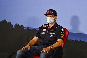 Verstappen: „Amennyire csak tudja, meg fogja nehezíteni Leclerc dolgát”