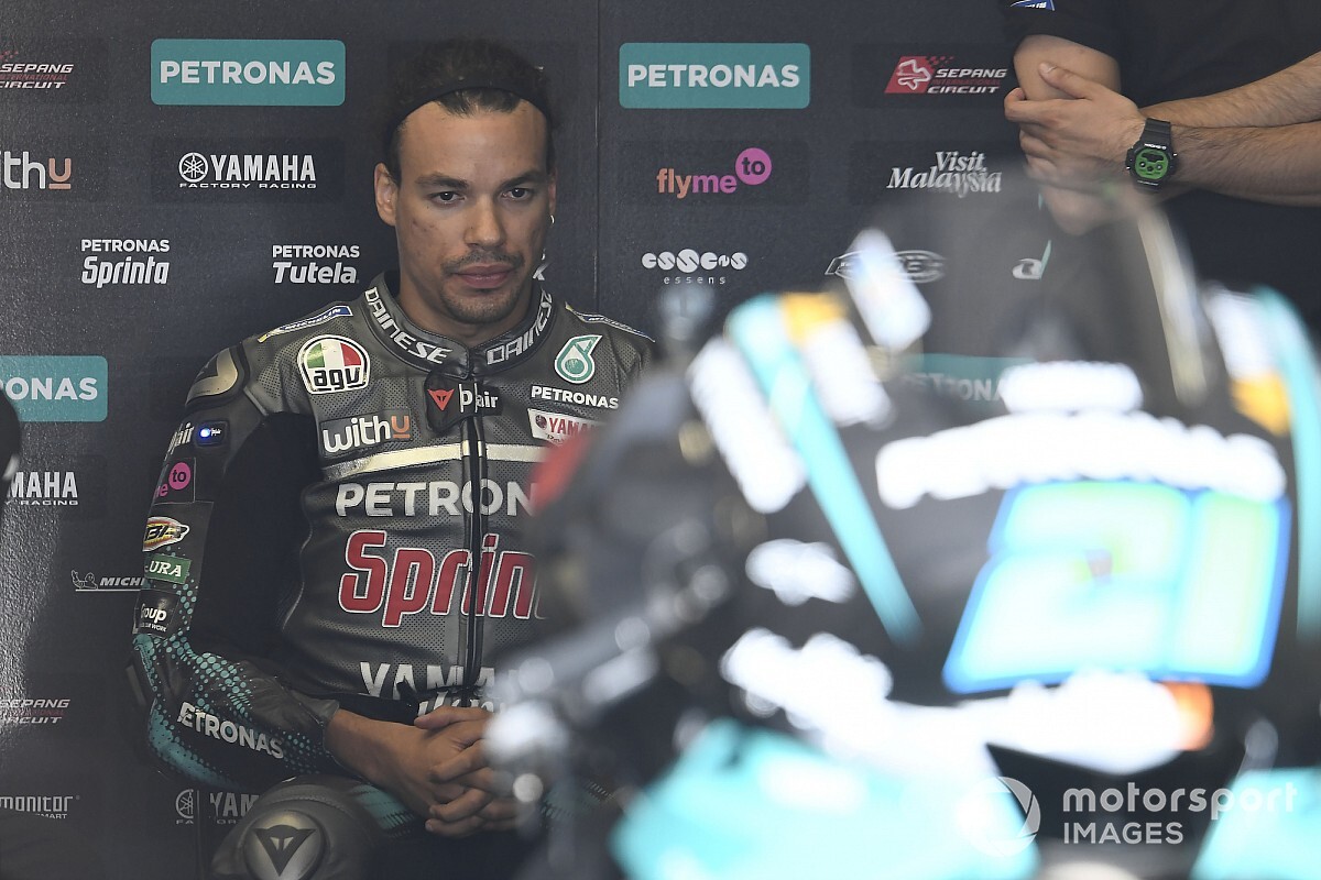 Zarco taglia la strada a Morbidelli: incidente spaventoso!
