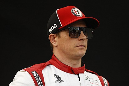 Räikkönen hatalmasat alakított, amire a Mercedes azt mondta: "Kimi, nem érdemlünk meg téged" (videó)