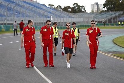 Fotos: los pilotos de F1 ya se pasean por Albert Park