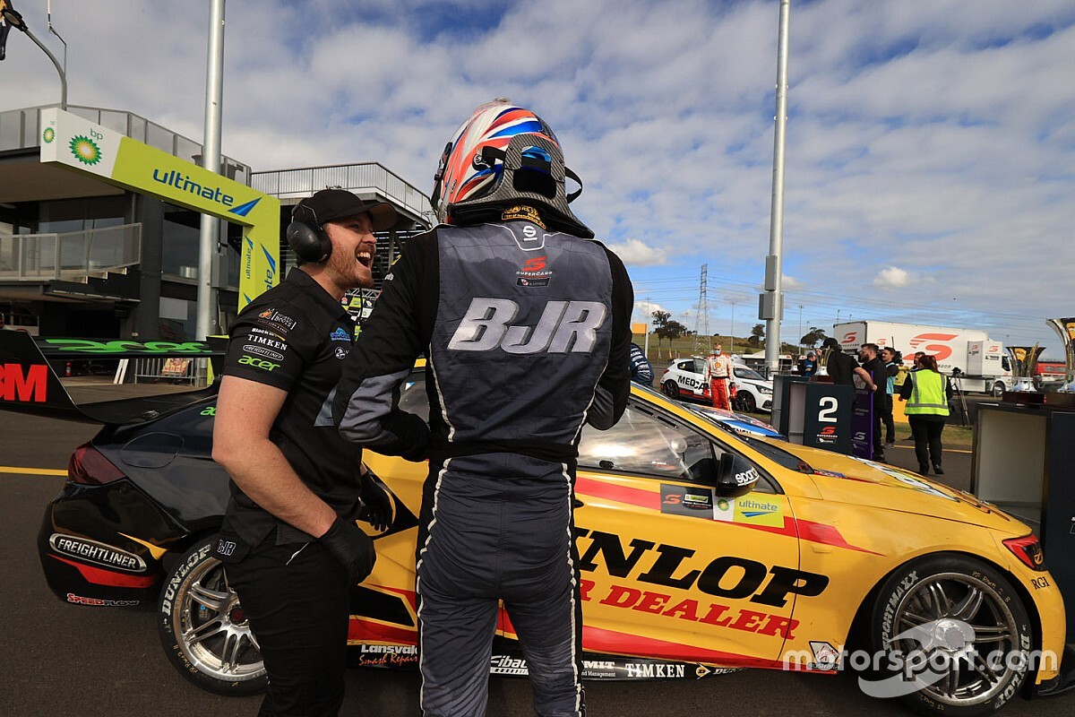 Drivers relish Supercars data ban