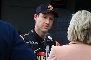 Reynolds, Kelly deal to be announced on Saturday