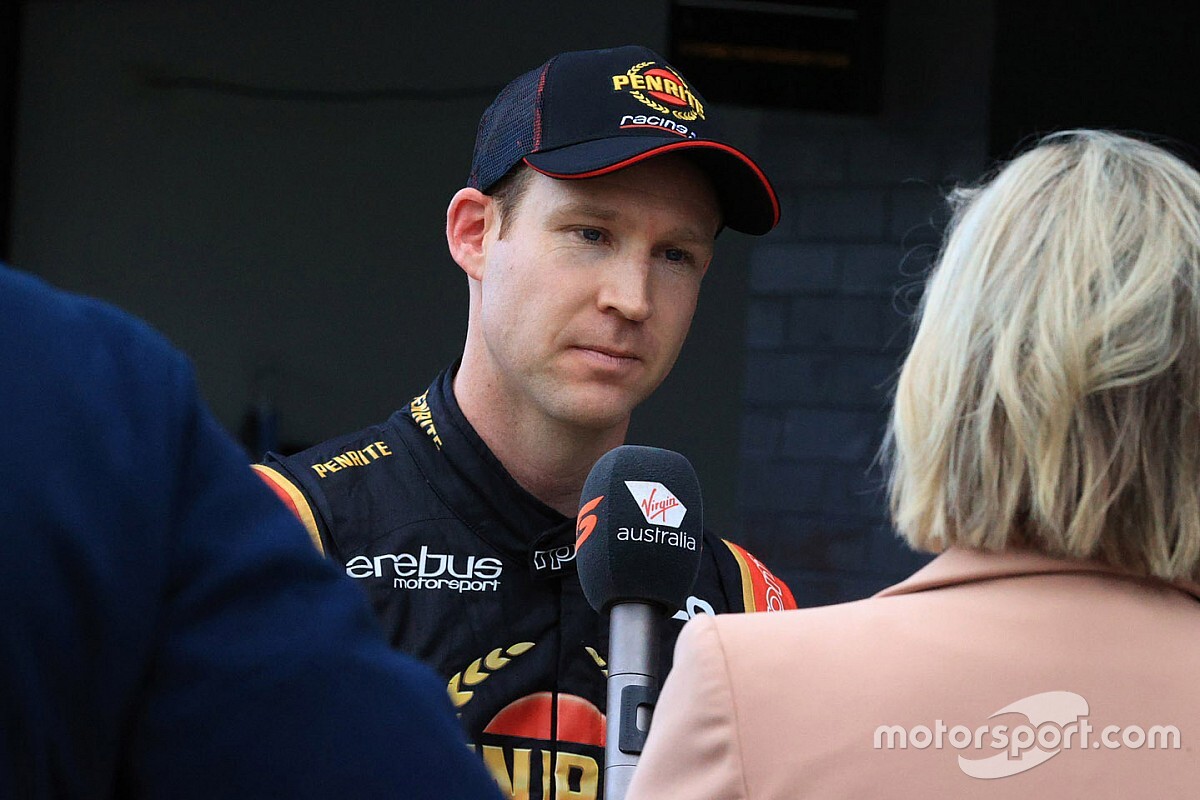 Reynolds, Kelly deal to be announced on Saturday