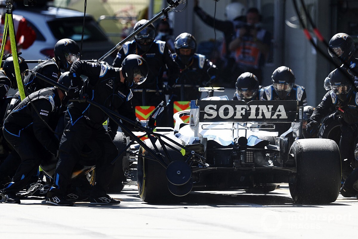 Russell autójával tesztelhet pénteken a fiatal tehetség a Red Bull Ringen