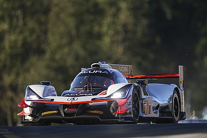 Petit Le Mans: Rahal y Acura son líderes a mitad de la competencia