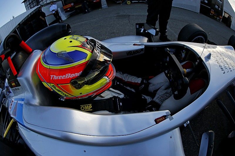 Alex Palou, Hitech Bullfrog GP Dallara F317 - Mercedes-Benz