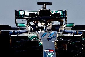 Bottas bereidt zich in Mercedes-simulator voor op 2019