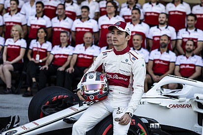 Leclerc için Ferrari pilotu olarak katılacağı ilk test duygusal olacak