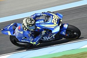 Iannone: "Si quieren, Dovizioso y Márquez nos sacan medio circuito"