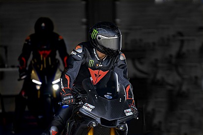 Photos - Le test de Lewis Hamilton en Superbike