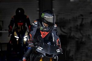 Photos - Le test de Lewis Hamilton en Superbike