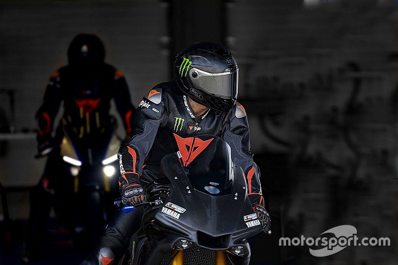 Photos - Le test de Lewis Hamilton en Superbike