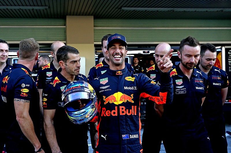 Marko szerint, ha Ricciardo marad, legyőzték volna a Ferrarit