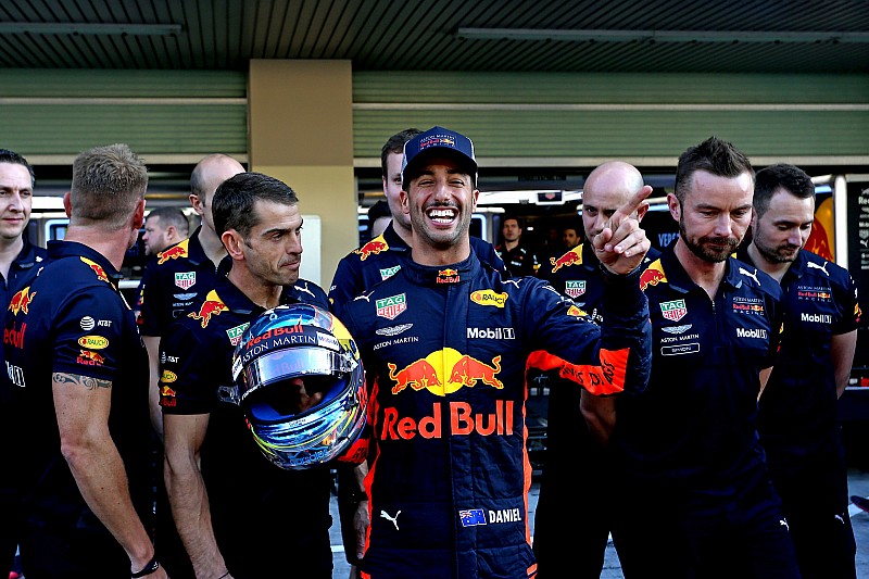 Marko szerint, ha Ricciardo marad, legyőzték volna a Ferrarit