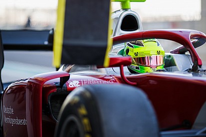 Teljessé vált a Formula 2 idei mezőnye