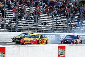 Top Stories of 2018, #13: Logano and Truex feud at Martinsville