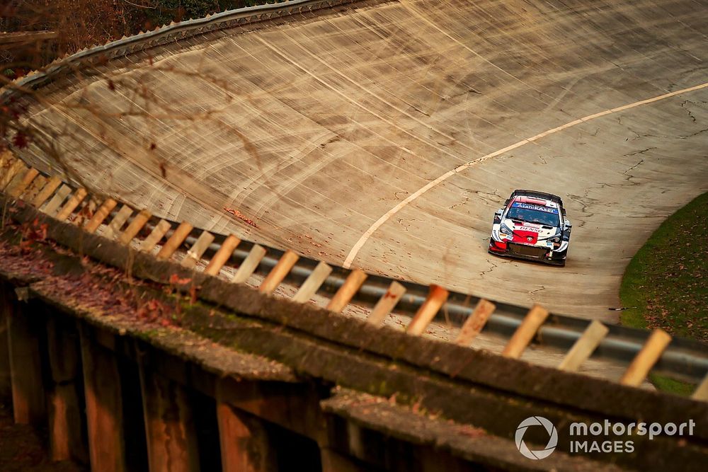 Ogier supera un susto y queda cerca del título en Monza