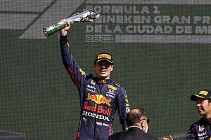 Course - Verstappen s'impose tranquillement devant Hamilton