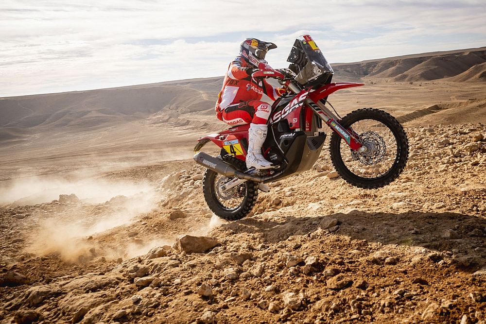 Einde Dakar voor Sanders na crash op verbinding voor etappe 7