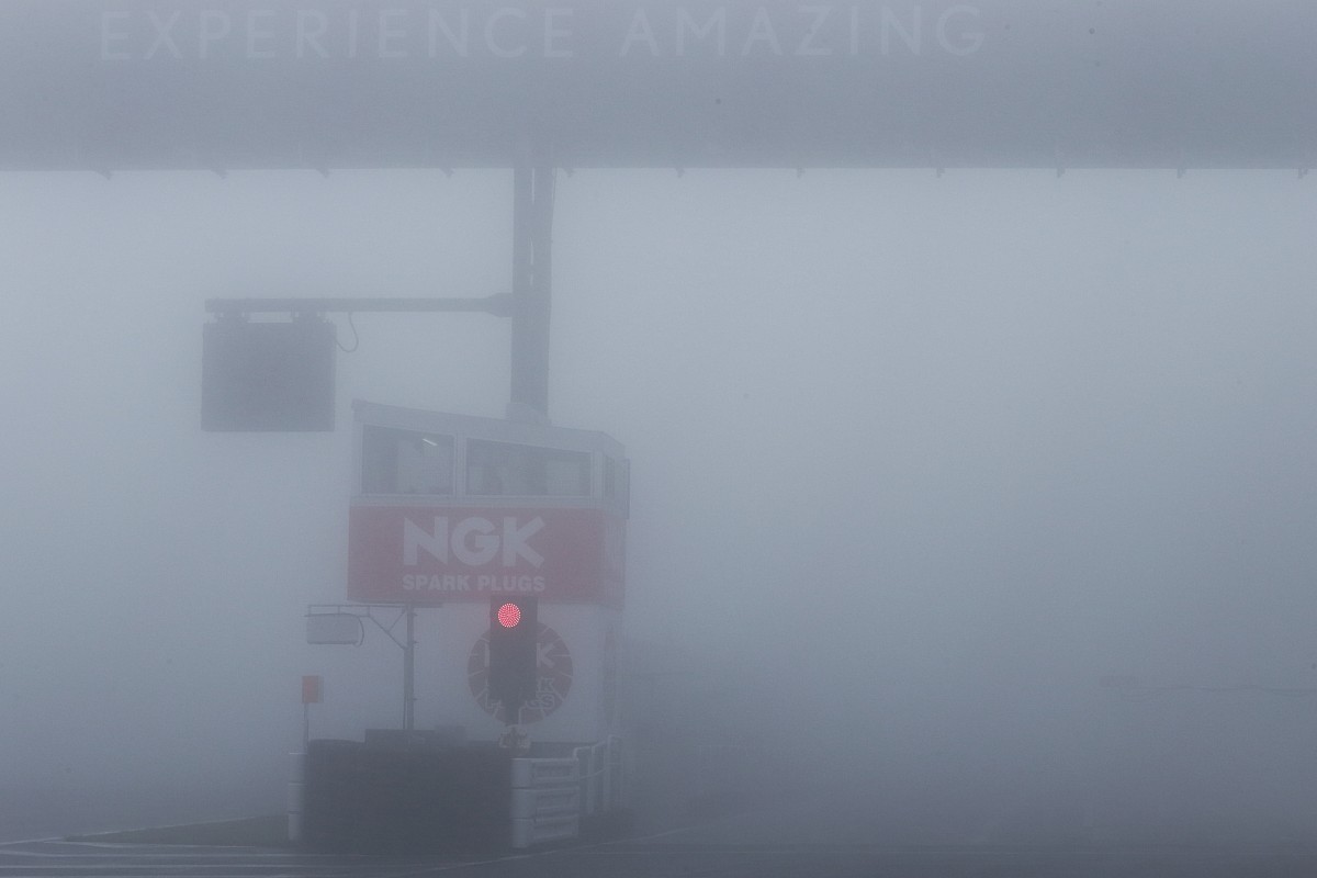 Heavy fog threatens Autopolis Super Formula race