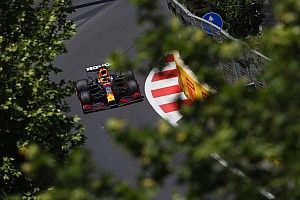 F1-update: Verstappen en Perez starten sterk, Mercedes vol vragen