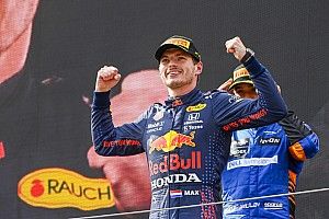 F1-update: Historische hattrick Verstappen, off-day van Perez
