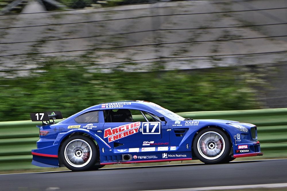 Vallelunga: Jankavicius vince Gara 1